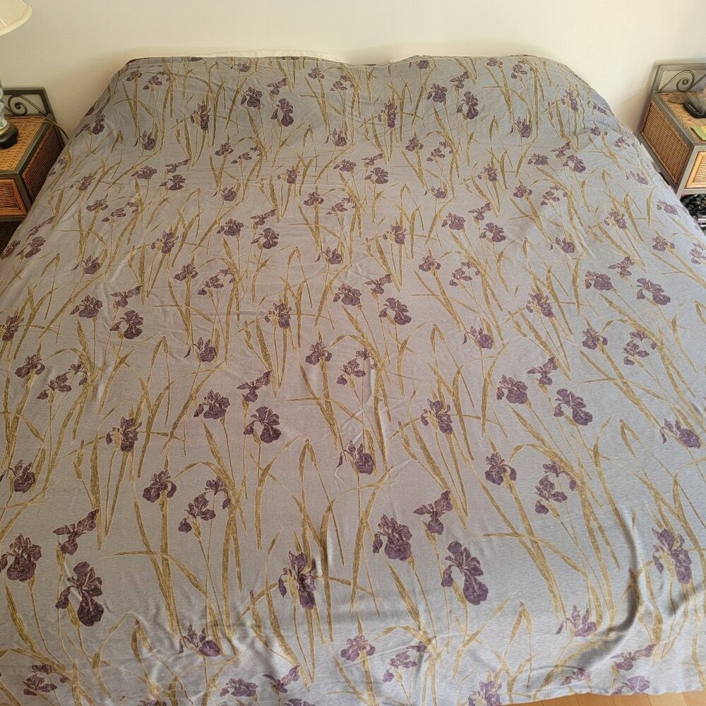 Reversible Iris Duvet Cover
